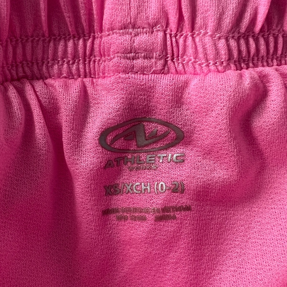 never been worn - Picture 2 of 3